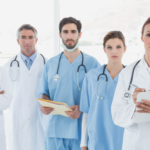 Gremios médicos - piden volver a cuarentena