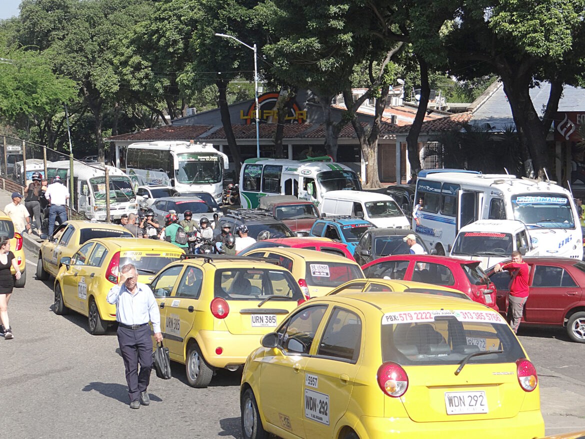 Paro en la ciudad de Cúcuta, por los taxistas Paro en la ciudad de Cúcuta,